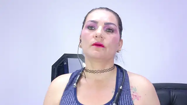 Scarlet Hiit online show from 06/04/26, 04:07