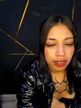 Snapshot of AryahMoonn chatting on 05/30/26, 03:47 AryahMoonn online show from 05/30/26, 03:47