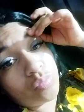 LatinSquirtBaby online show from 05/18/26, 01:17