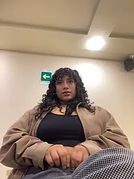 Snapshot of Pablo_ludovica chatting on 04/23/26, 04:14 Pablo ludovica online show from 04/23/26, 04:14