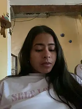 Snapshot of lucirganaxxx chatting on 06/18/26, 09:19 lucirganaxxx online show from 06/18/26, 09:19