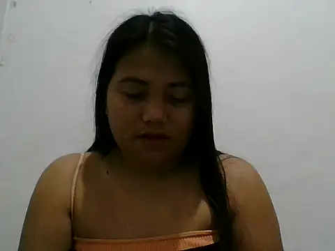 Snapshot of exotic032 chatting on 04/13/26, 09:42 exotic032 online show from 04/13/26, 09:42