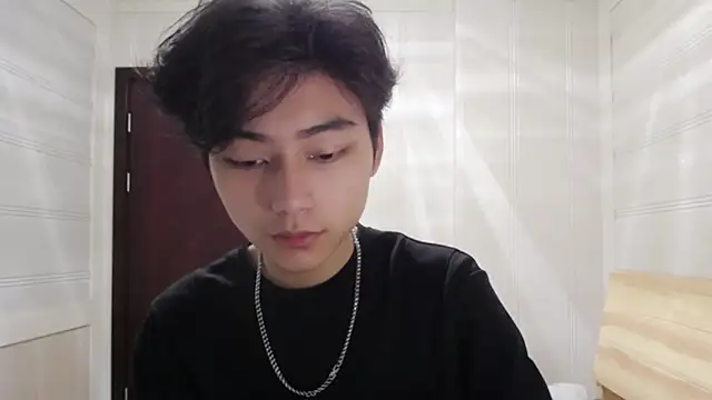 Snapshot of XX-XIUXIU chatting on 04/27/26, 12:36 XX-XIUXIU online show from 04/27/26, 12:36