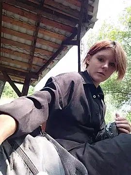 NinaParri online show from 07/20/26, 04:49