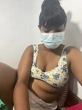 honeyi babe online show from 07/15/26, 05:40