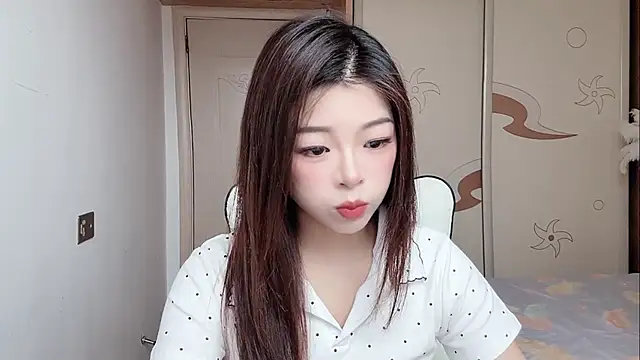Snapshot of forzen520 chatting on 05/09/26, 12:27 forzen520 online show from 05/09/26, 12:27