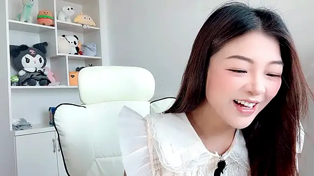 Snapshot of forzen520 chatting on 06/06/26, 12:27 forzen520 online show from 06/06/26, 12:27