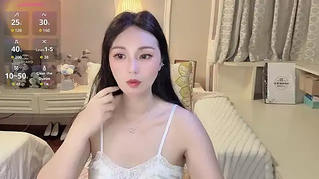Snapshot of KCYE-CC chatting on 07/15/26, 03:12 KCYE-CC online show from 07/15/26, 03:12