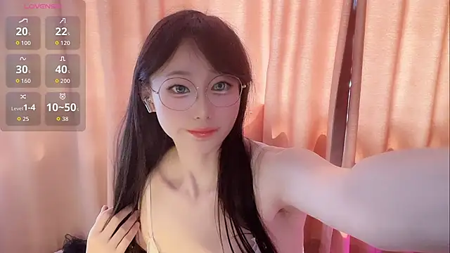 xinxinzii online show from 07/09/26, 03:54
