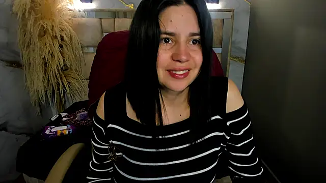 Snapshot of Cata_black chatting on 04/30/26, 11:27 Cata black online show from 04/30/26, 11:27