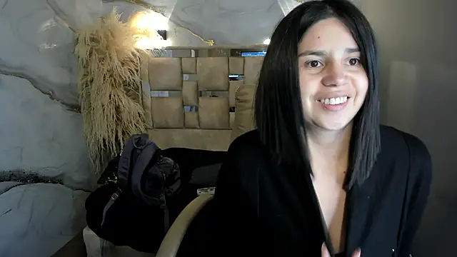 Snapshot of Cata_black chatting on 05/24/26, 11:59 Cata black online show from 05/24/26, 11:59