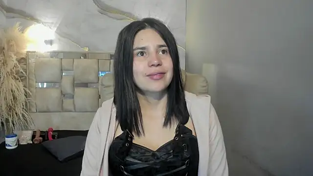 Snapshot of Cata_black chatting on 06/12/26, 12:59 Cata black online show from 06/12/26, 12:59