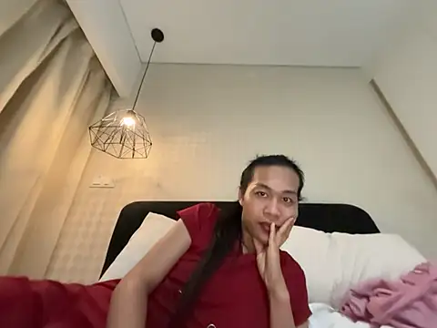 Snapshot of Ur_topQeents chatting on 05/19/26, 10:05 Ur topQeents online show from 05/19/26, 10:05