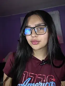 Snapshot of 1_Scarllet_ chatting on 03/19/26, 01:48 1 Scarllet online show from 03/19/26, 01:48