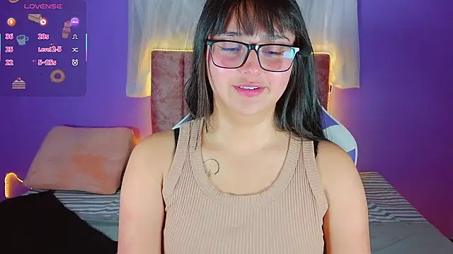 Snapshot of 1_Scarllet_ chatting on 03/26/26, 12:55 1 Scarllet online show from 03/26/26, 12:55