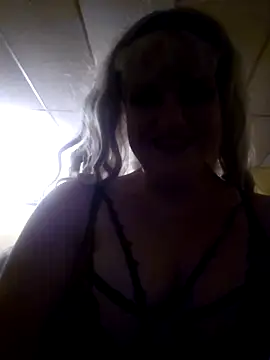 Snapshot of PiSeas chatting on 03/19/26, 03:54 PiSeas online show from 03/19/26, 03:54