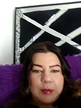 Snapshot of Karla_rodriguez1 chatting on 05/17/26, 01:47 Karla rodriguez1 online show from 05/17/26, 01:47