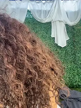 CurlyOopsieXXX online show from 06/17/26, 09:27