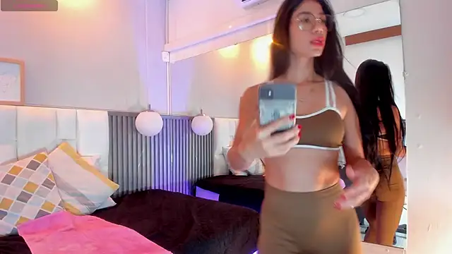 giana gill online show from 06/23/26, 11:30