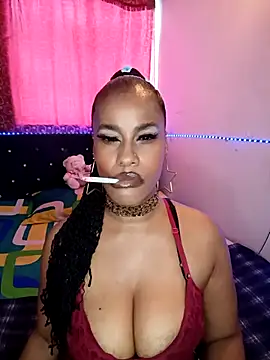 Snapshot of KAYLA_48_ chatting on 04/19/26, 08:44 KAYLA 48 online show from 04/19/26, 08:44