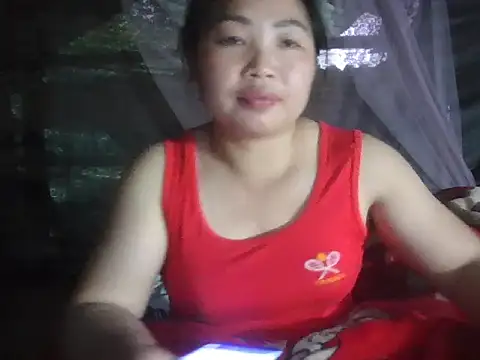 Snapshot of Huemy098 chatting on 04/20/26, 11:13 Huemy098 online show from 04/20/26, 11:13