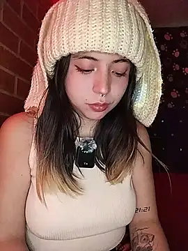 Petite CherryX online show from 06/17/26, 01:52