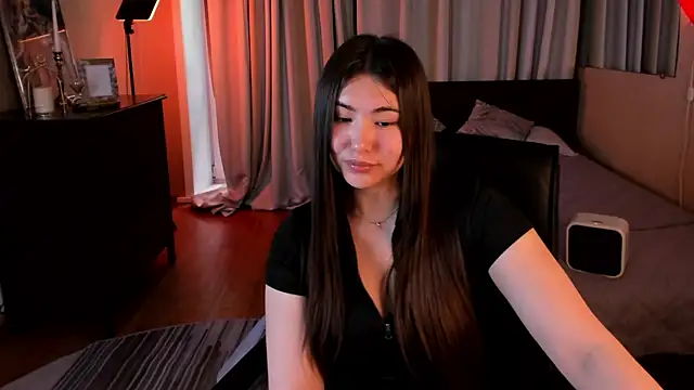 Snapshot of IceIcebabe_ chatting on 05/15/26, 11:23 IceIcebabe online show from 05/15/26, 11:23
