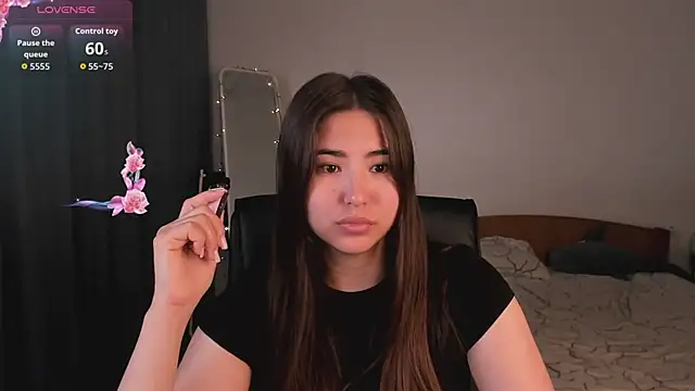 IceIcebabe  online show from 07/26/26, 01:03