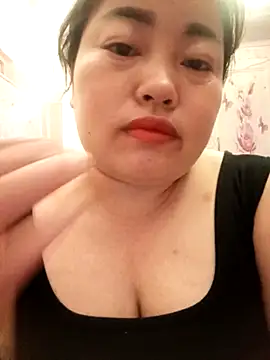 Snapshot of -Tiduta- chatting on 05/31/26, 04:31 -Tiduta- online show from 05/31/26, 04:31