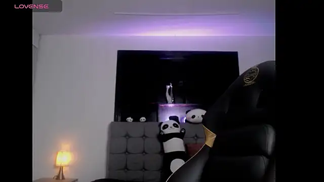 Melannyy V online show from 07/23/26, 12:14