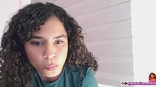 Snapshot of CinnamonRosa chatting on 03/19/26, 11:09 CinnamonRosa online show from 03/19/26, 11:09