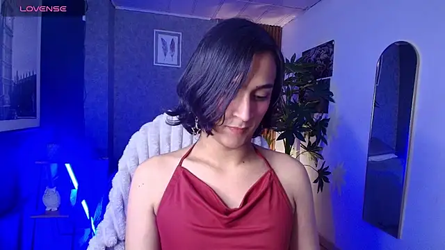 Snapshot of Zoee_Kiss_ chatting on 04/26/26, 05:05 Zoee Kiss online show from 04/26/26, 05:05