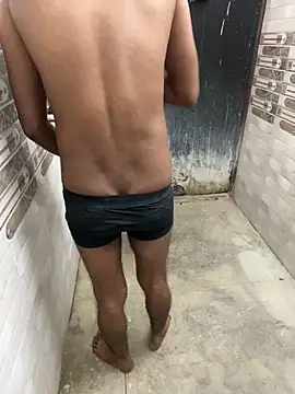 couple-new online show from 06/01/26, 11:34