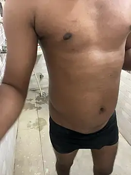 couple-new online show from 06/08/26, 02:39