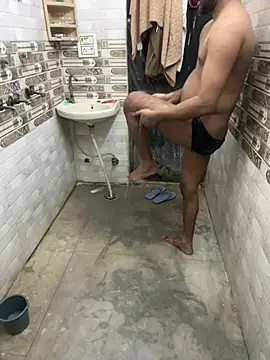 couple-new online show from 06/13/26, 03:10