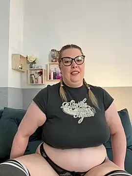 MaschaMangold online show from 06/12/26, 11:42