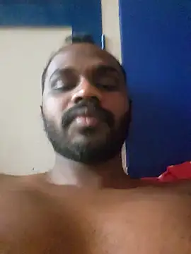 Snapshot of singletamilguy chatting on 03/24/26, 10:31 singletamilguy online show from 03/24/26, 10:31