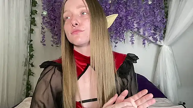 Snapshot of ElfGirlAna chatting on 06/08/26, 03:12 ElfGirlAna online show from 06/08/26, 03:12