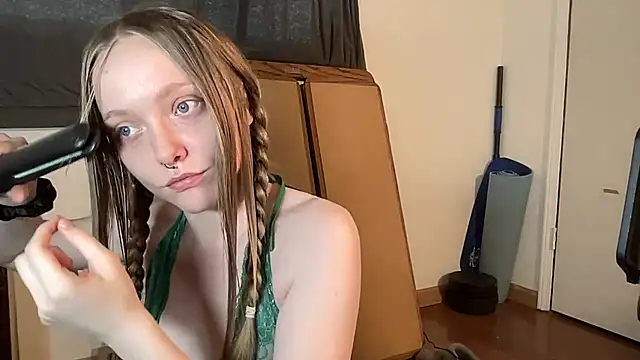 ElfGirlAna online show from 07/30/26, 02:16
