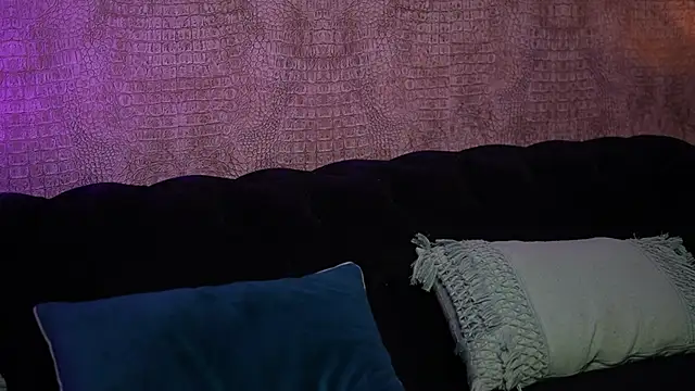 Snapshot of DaliaParis chatting on 04/26/26, 07:22 DaliaParis online show from 04/26/26, 07:22