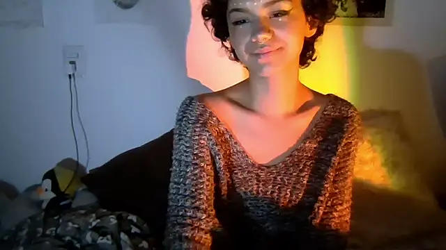 Snapshot of Tabitta_ chatting on 04/18/26, 03:21 Tabitta online show from 04/18/26, 03:21