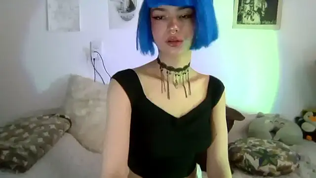 Snapshot of Tabitta_ chatting on 04/19/26, 06:43 Tabitta online show from 04/19/26, 06:43
