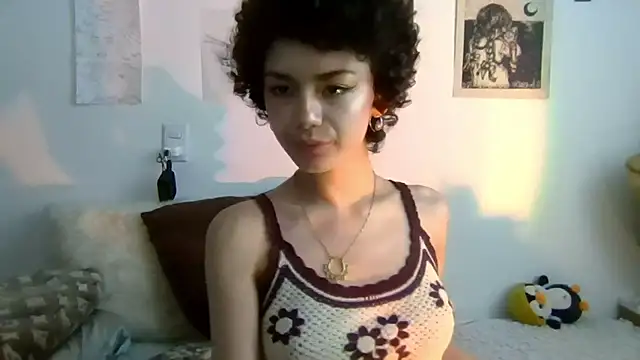 Snapshot of Tabitta_ chatting on 04/23/26, 05:37 Tabitta online show from 04/23/26, 05:37