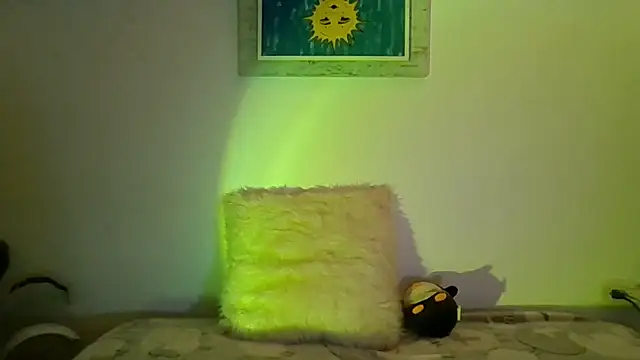 Snapshot of Tabitta_ chatting on 05/17/26, 11:56 Tabitta online show from 05/17/26, 11:56