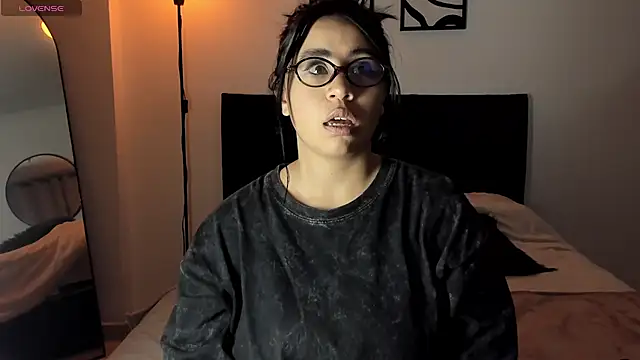 mai evans online show from 08/04/26, 02:26