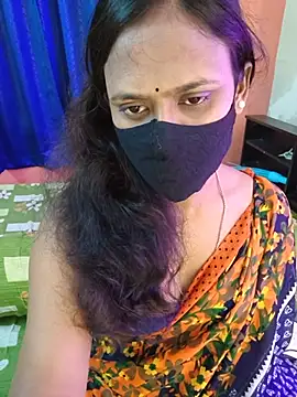 Snapshot of Lena_mahiyaa chatting on 05/19/26, 04:46 Lena mahiyaa online show from 05/19/26, 04:46