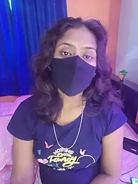 Snapshot of Lena_mahiyaa chatting on 05/27/26, 02:52 Lena mahiyaa online show from 05/27/26, 02:52