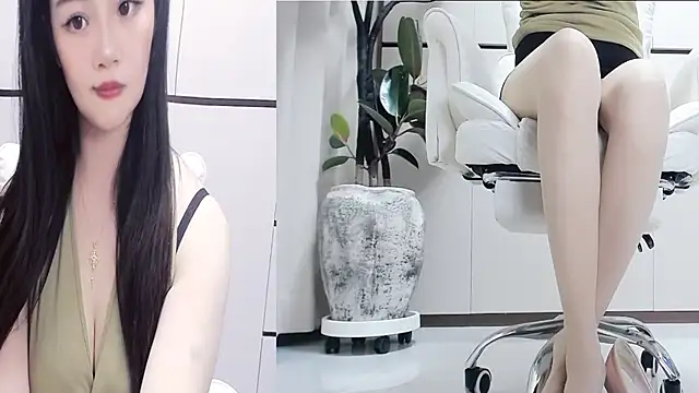 Latte-01 online show from 07/28/26, 01:32