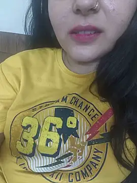 Snapshot of neelam_rawat chatting on 05/17/26, 11:12 neelam rawat online show from 05/17/26, 11:12