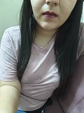 Snapshot of neelam_rawat chatting on 05/23/26, 08:57 neelam rawat online show from 05/23/26, 08:57